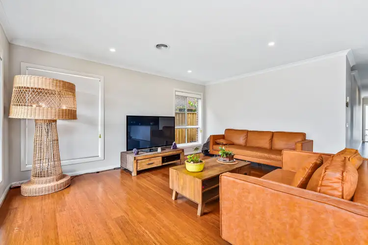 Fourth view of Homely house listing, 8 Pennsylvania Crescent, Point Cook VIC 3030