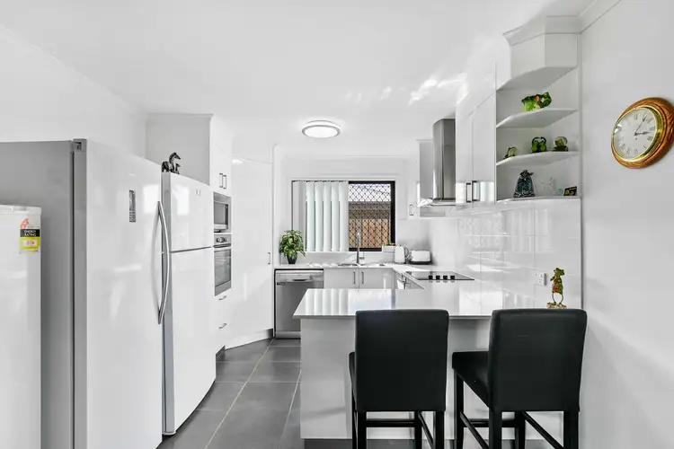 Third view of Homely house listing, 7 Robin Road, Kawungan QLD 4655