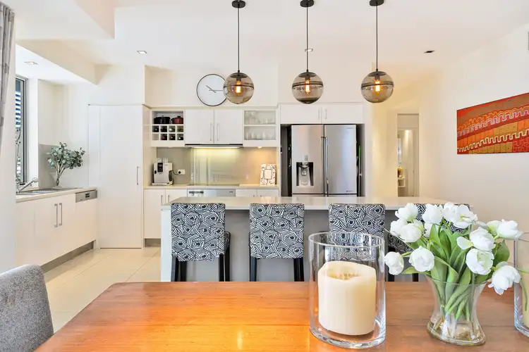Third view of Homely apartment listing, 3/17 Anne Avenue, Broadbeach QLD 4218