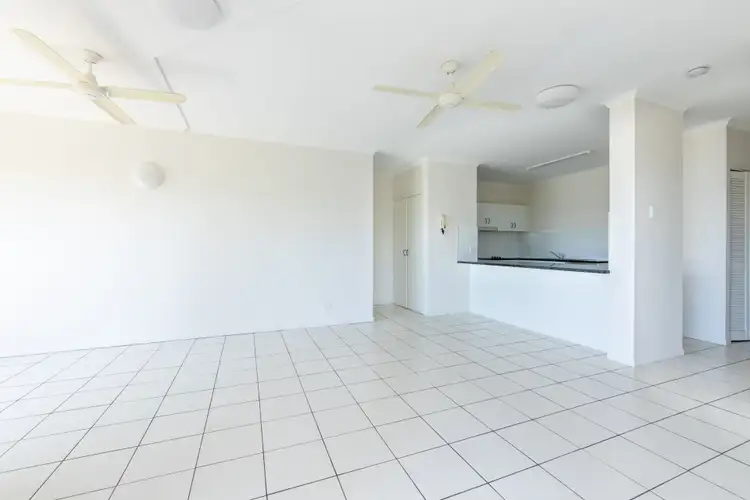 Sixth view of Homely unit listing, 4/15 Hermitage Drive, Airlie Beach QLD 4802