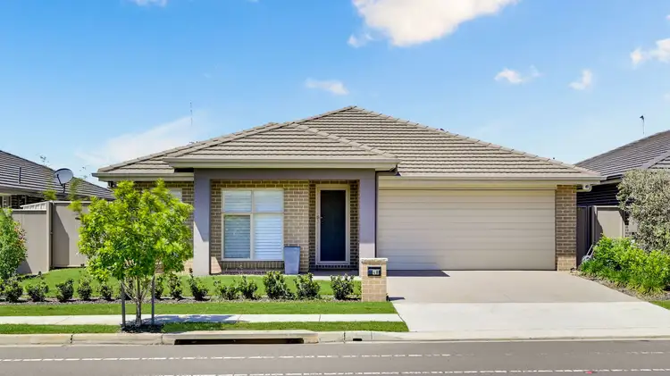 48 Springs Road, Spring Farm NSW 2570