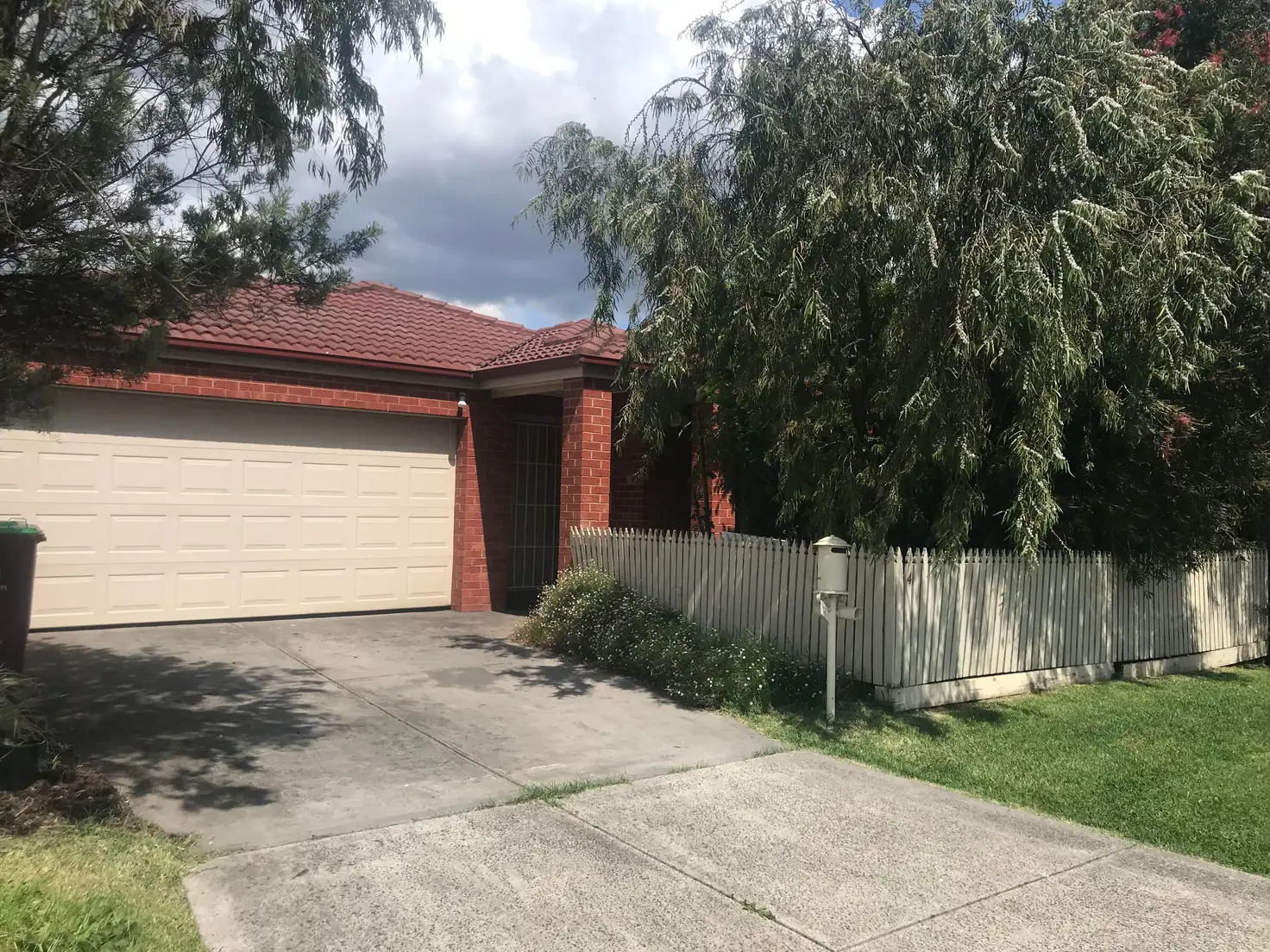 Main view of Homely house listing, 1/4 Eglington Close, Berwick VIC 3806