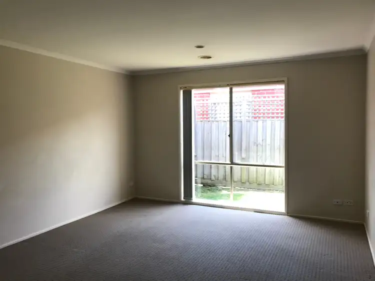 Fourth view of Homely house listing, 1/4 Eglington Close, Berwick VIC 3806