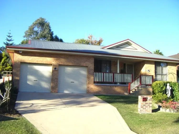 7 Bennett Place