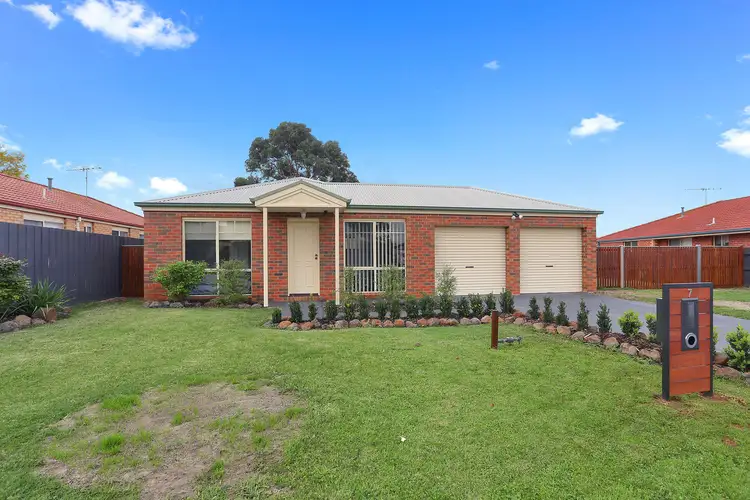 7 Evergreen Court
