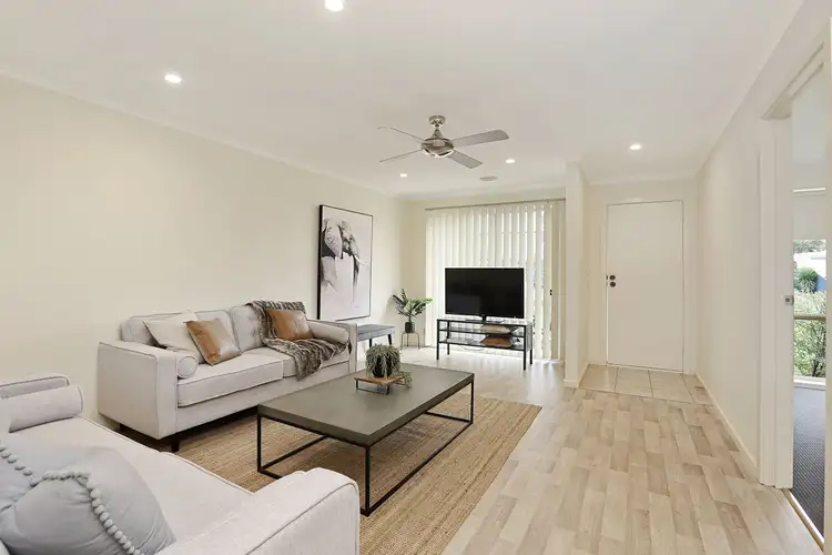 Second view of Homely house listing, 7 Evergreen Court, Lara VIC 3212