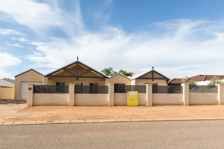 21 Waikiri Parade, Kalbarri WA 6536