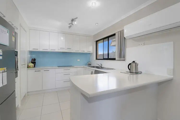 Sixth view of Homely unit listing, 6/6 Dayman Street, Urangan QLD 4655