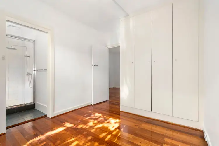 2/62 Halstead Street, Caulfield North VIC 3161