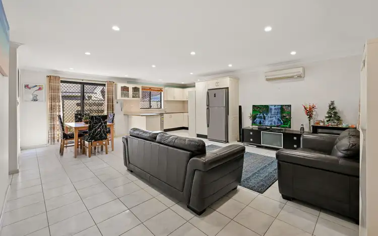 Fourth view of Homely villa listing, 5/13-15 Fields Road, Macquarie Fields NSW 2564