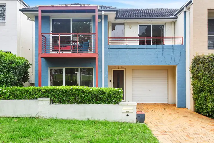 4 Eccles Way, Stanhope Gardens NSW 2768