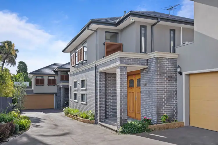 2/12 Highbury Street, Balwyn North VIC 3104