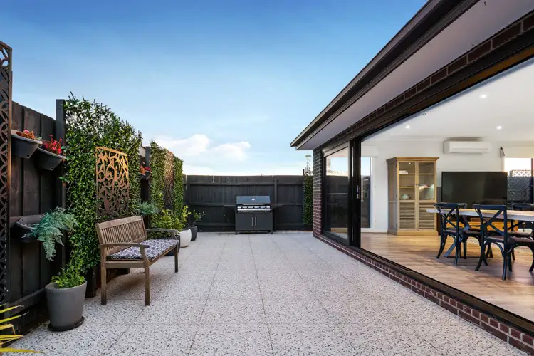 Main view of Homely house listing, 5 Persimmon Way, Aintree VIC 3336