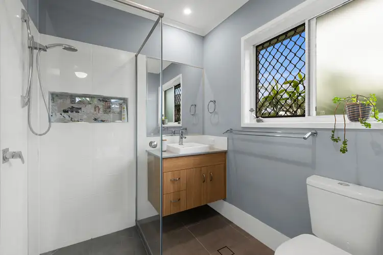 Seventh view of Homely house listing, 5 Vera Court, Bli Bli QLD 4560
