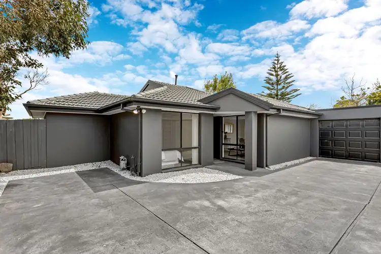 16B True Avenue, Carrum VIC 3197