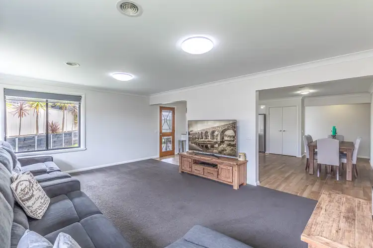 Second view of Homely house listing, 6 Jade Close, Kelso NSW 2795