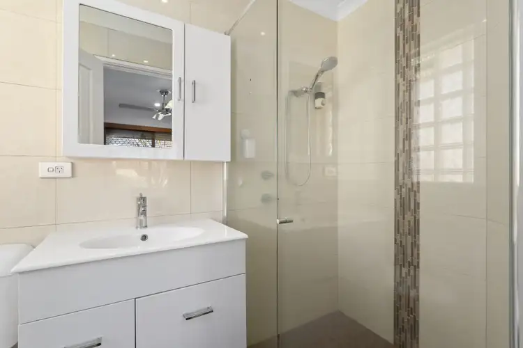 Sixth view of Homely house listing, 5 Willow Place, Beechboro WA 6063