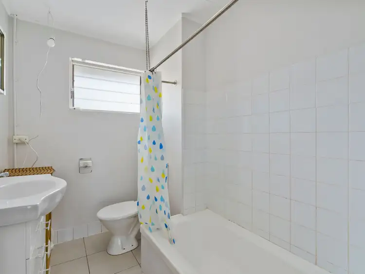 Sixth view of Homely unit listing, 11/270 Annerley Road, Annerley QLD 4103