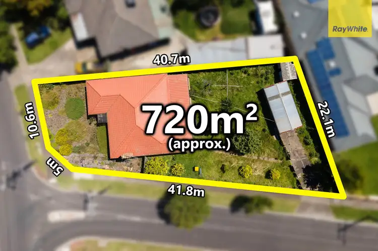 Main view of Homely house listing, 8 Moffat Street, St Albans VIC 3021