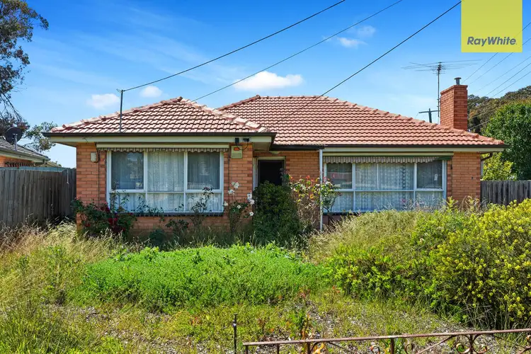Second view of Homely house listing, 8 Moffat Street, St Albans VIC 3021