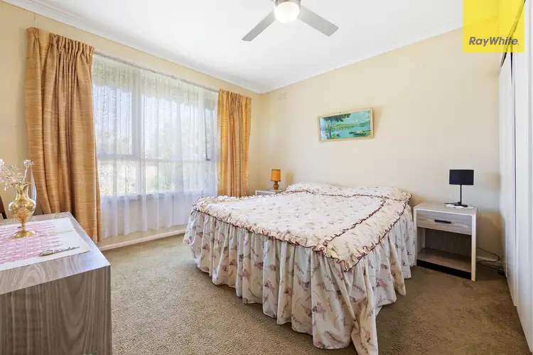 Fifth view of Homely house listing, 8 Moffat Street, St Albans VIC 3021