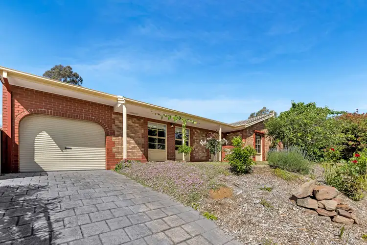 Second view of Homely house listing, 52 Horseshoe Drive, Aberfoyle Park SA 5159