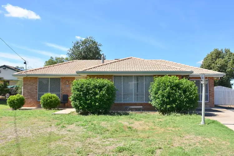 12 Loren Avenue, Moree NSW 2400