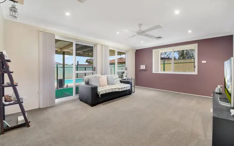 Sixth view of Homely house listing, 7 Naoli Place, St Clair NSW 2759