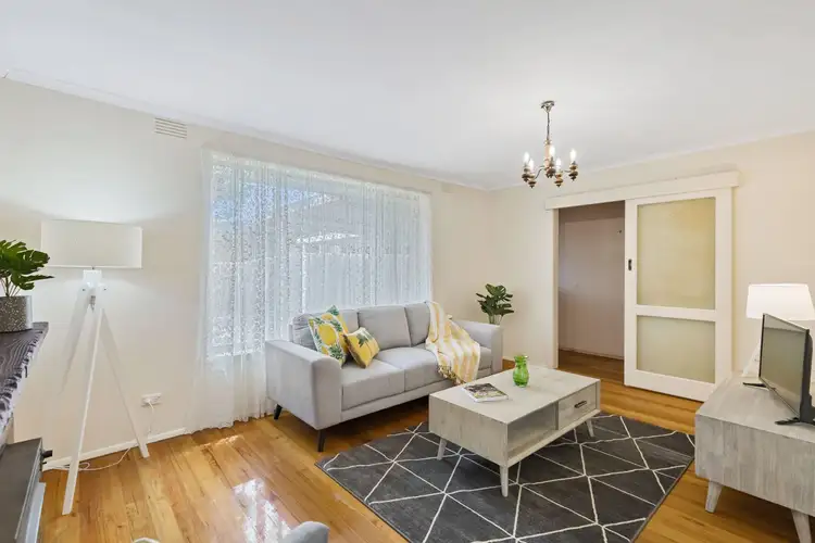 Fifth view of Homely house listing, 28 Brentwood Avenue, Lalor VIC 3075