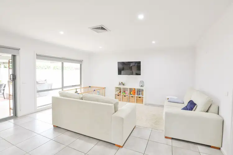 Seventh view of Homely house listing, 19 Betty Krake Drive, Red Cliffs VIC 3496