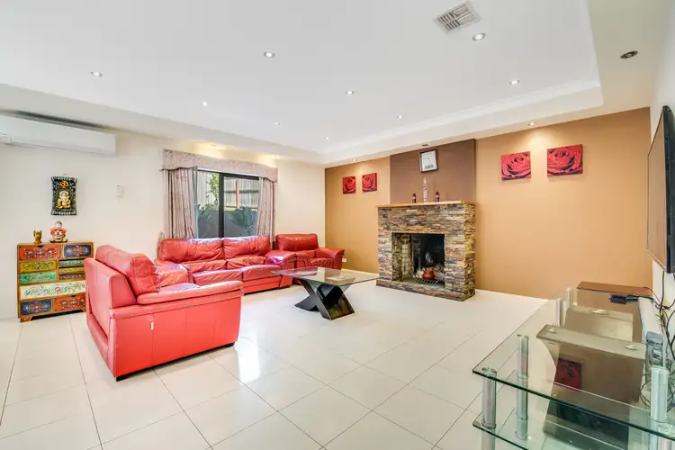 Fifth view of Homely house listing, 3 Princetown Drive, South Morang VIC 3752