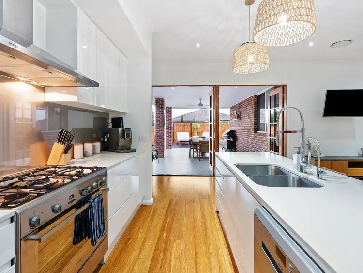 Sixth view of Homely house listing, 20 Fairlight Circuit, Mardi NSW 2259