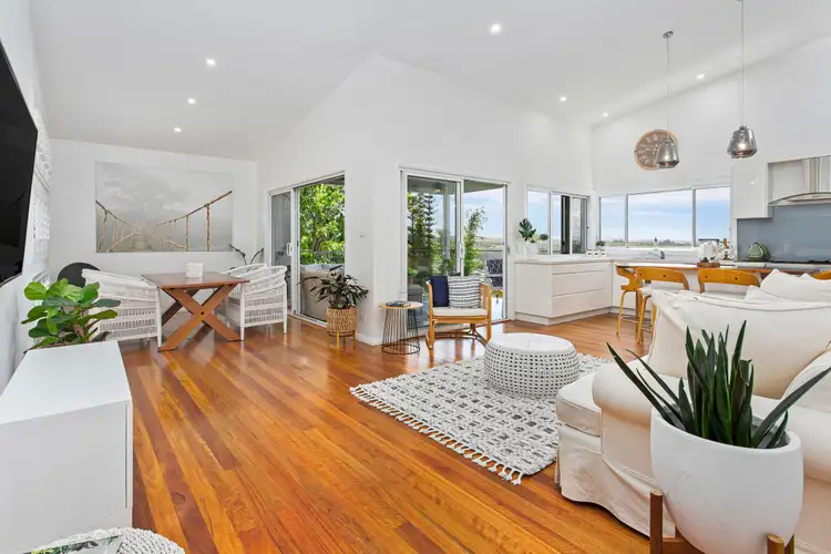 24a Michael Crescent, Kiama Downs NSW 2533
