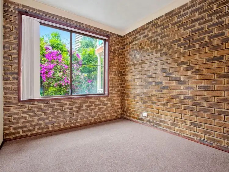 Fifth view of Homely unit listing, 4/6 Genoa Street, Surfers Paradise QLD 4217