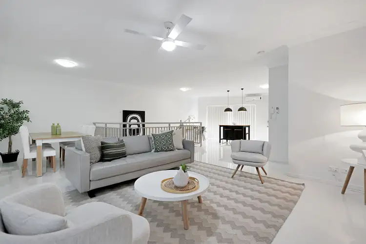 30/2 Glenmore Ridge Drive, Glenmore Park NSW 2745