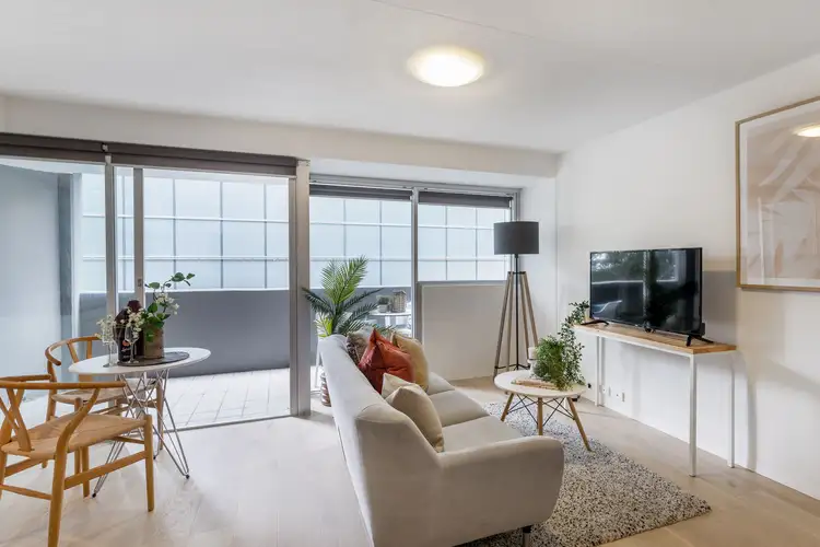 Fourth view of Homely studio listing, 23/6 Greenknowe Avenue, Elizabeth Bay NSW 2011