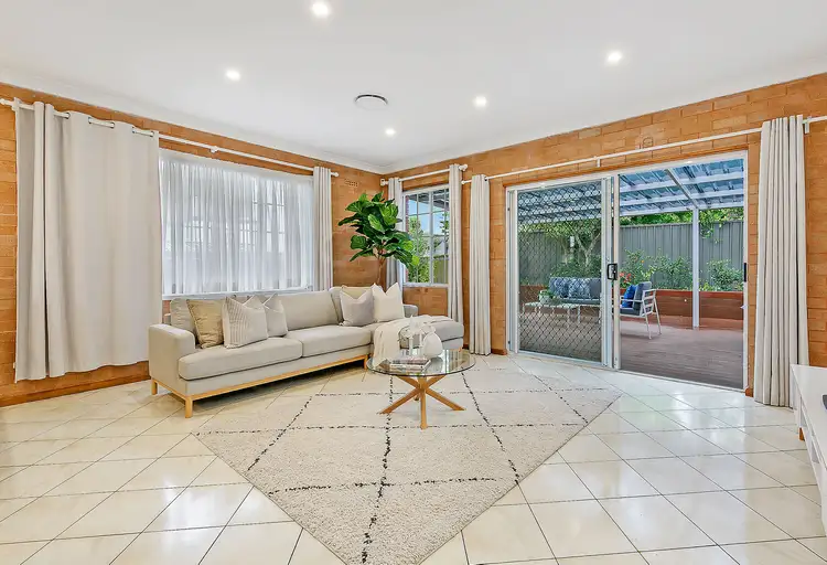 2 Cressfield Avenue, Carlingford NSW 2118