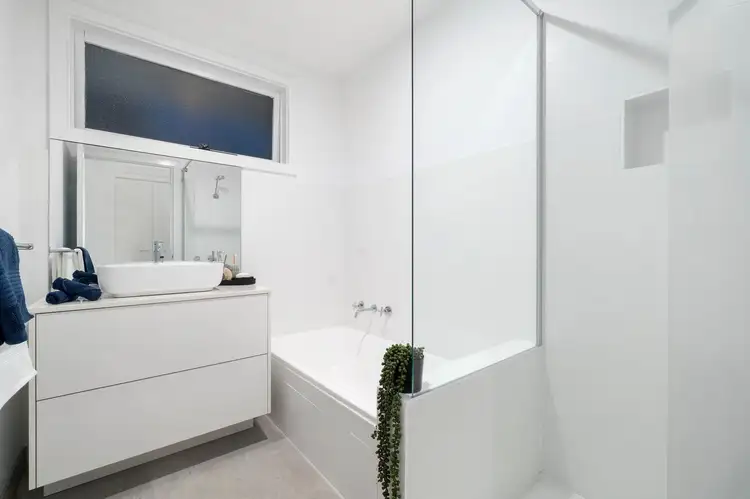 Sixth view of Homely unit listing, 1/10 Broad Gully Road, Diamond Creek VIC 3089