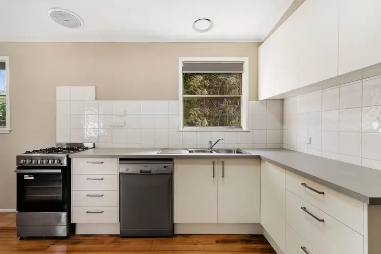 Fifth view of Homely house listing, 7 Spruce Court, Frankston North VIC 3200