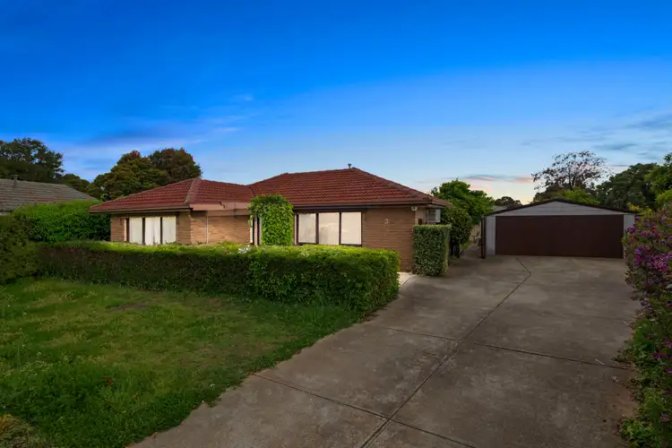 3 Charmaine Place, Melton West VIC 3337