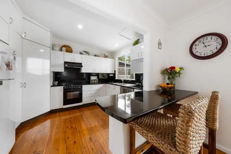 Fifth view of Homely house listing, 37 Donegal Road, Berkeley Vale NSW 2261