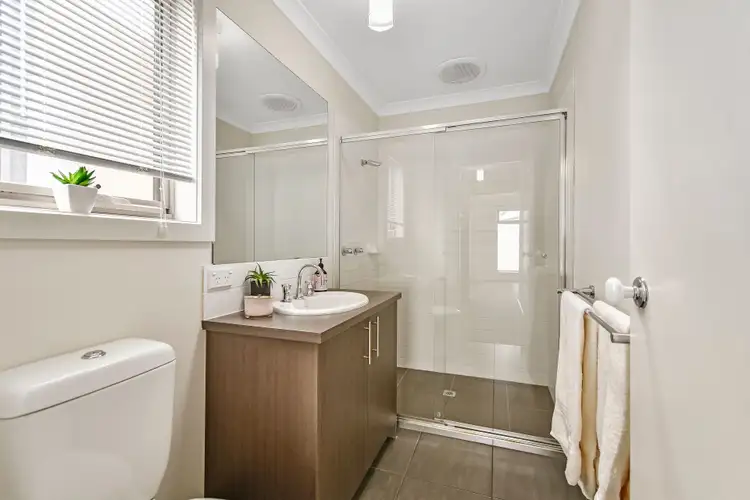 Sixth view of Homely townhouse listing, 4 Bluestone Street, Pakenham VIC 3810