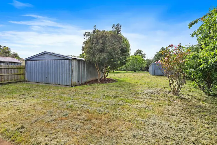 Fifth view of Homely house listing, 8 Hearn Street, Drouin VIC 3818
