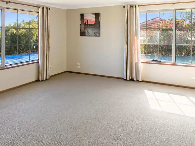 Third view of Homely house listing, 10 Hofrad Court, Yakamia WA 6330