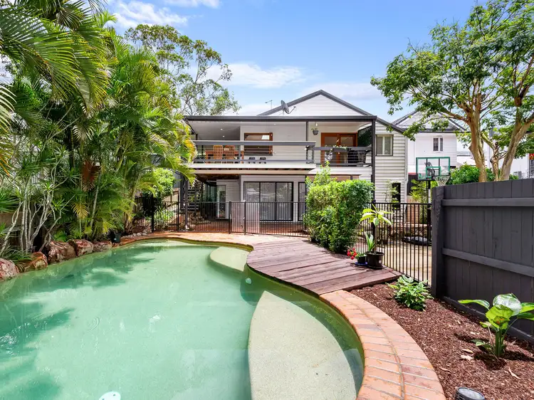 59 Mirrabooka Road, Ashgrove QLD 4060