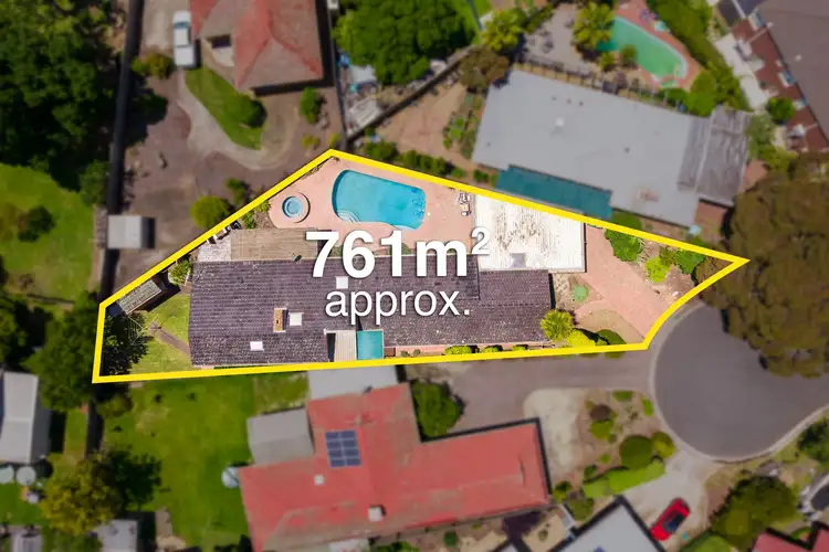 Second view of Homely house listing, 10 Allandale Court, Werribee VIC 3030