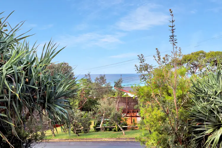 Third view of Homely townhouse listing, 10a Yarrong Road, Point Lookout QLD 4183