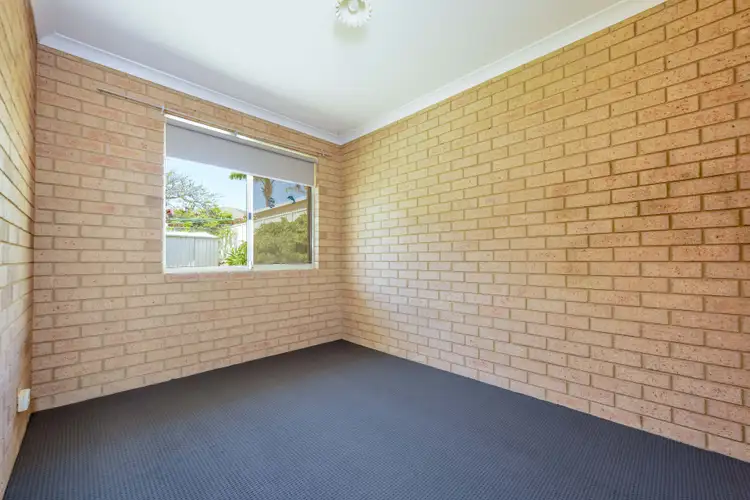 Sixth view of Homely house listing, 19 Glengarry Court, Mount Tarcoola WA 6530