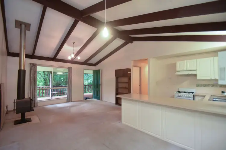 Sixth view of Homely house listing, 4 Apo Court, Tamborine Mountain QLD 4272