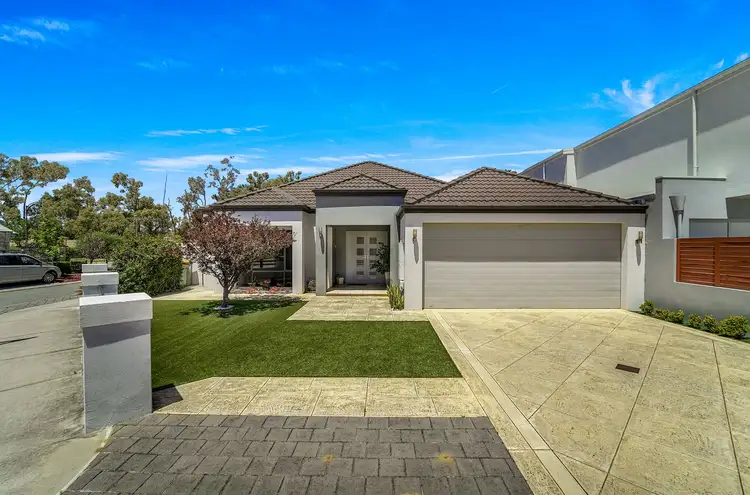 20 Mapleton Street, Stirling WA 6021